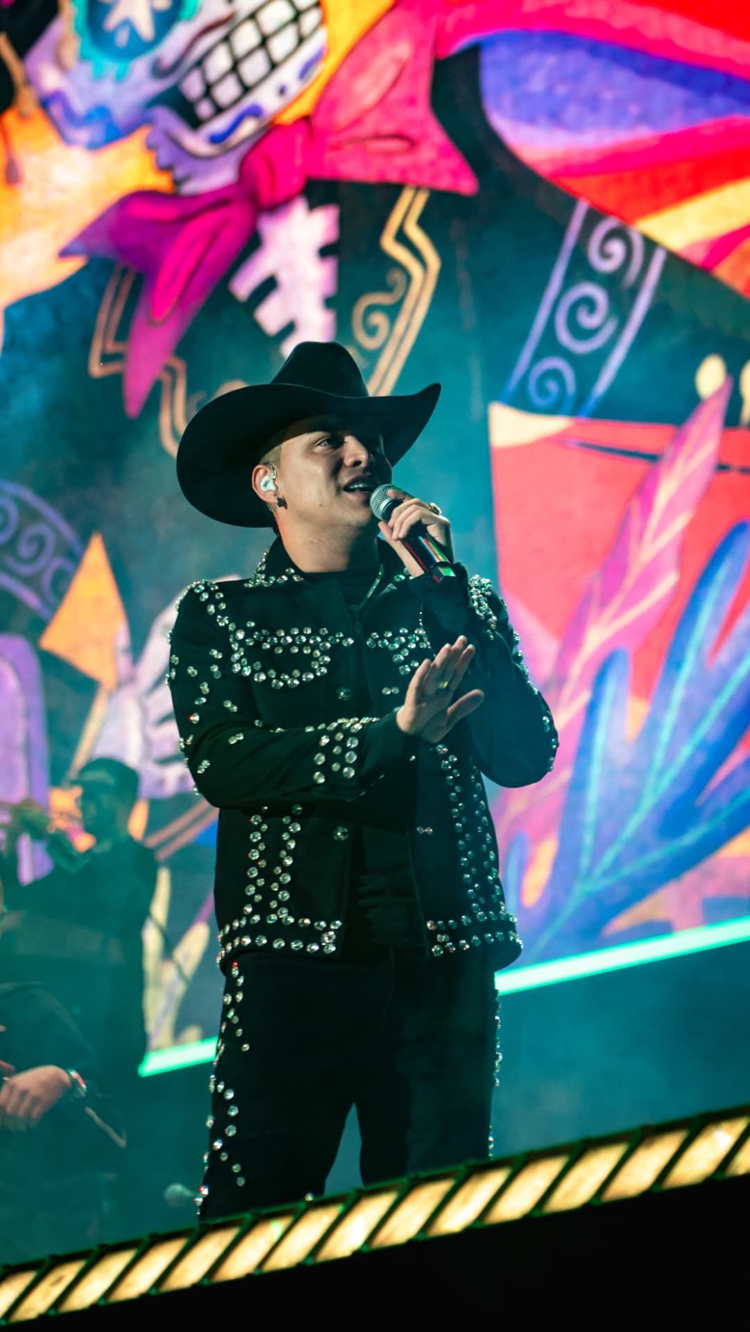 Live — La Macarena